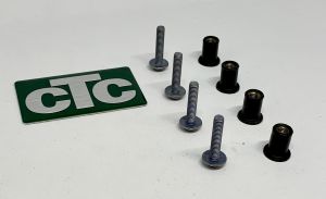 CTC emblem med skruvar och gummifästen