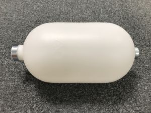 018D. Expansionskärl i plast 4,5L